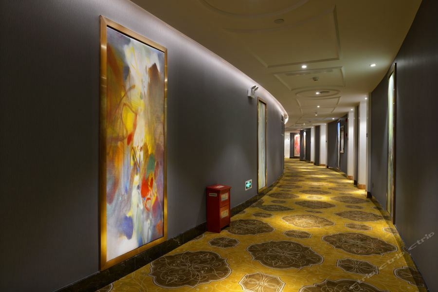 Ramada Encore Wyndham Nanning City Center Qingxiu Экстерьер фото
