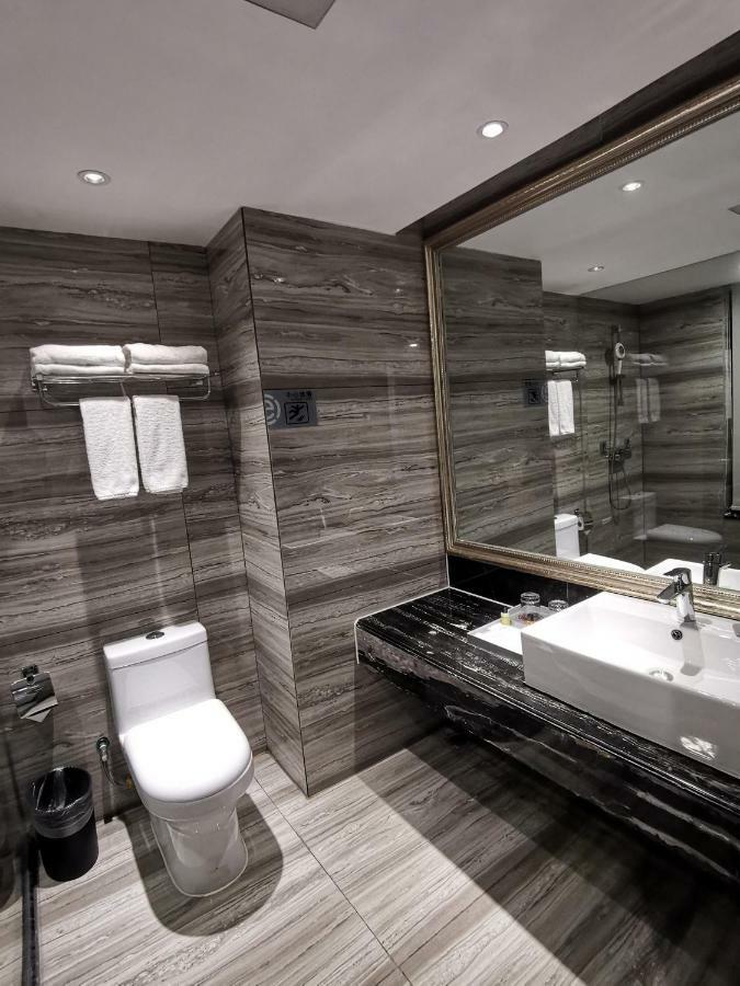 Ramada Encore Wyndham Nanning City Center Qingxiu Экстерьер фото